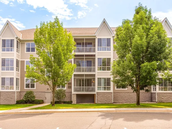 100 Clydesdale Trl APT 127, Hamel, MN 55340