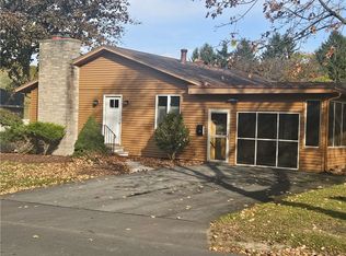 14 Rochester St, Auburn, NY 13021