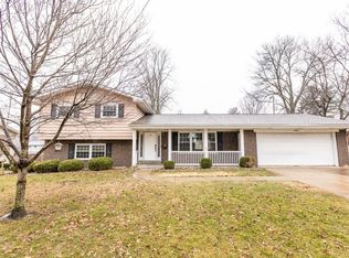 808 Brentmoor Dr, Belleville, IL