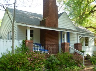 2608 Vineyard St, Durham, NC 27707