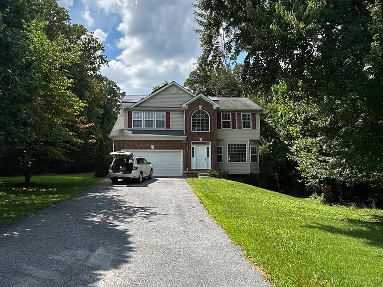 8574 Horseshoe Rd — Photo 1