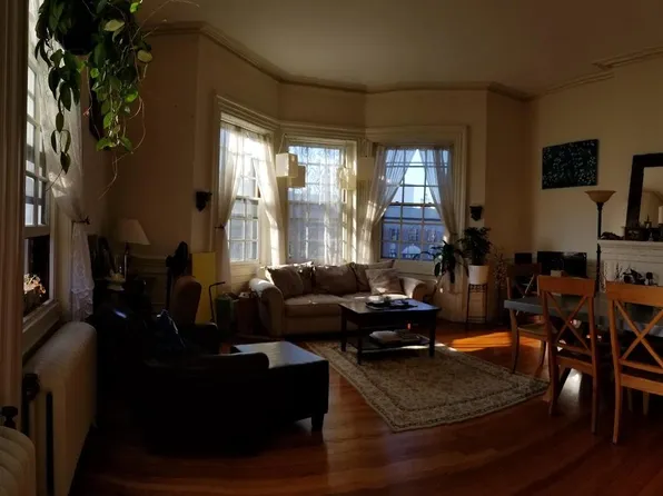 2 Gloucester St #5, Boston, MA 02115