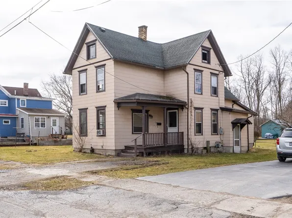 54 Lincoln Ave, Dansville, NY 14437