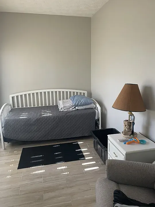 1 bed, 700 sqft, $1,500 — Photo 3