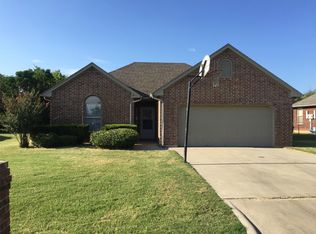 1003 Turkey Creek Ct, Bridgeport, TX 76426