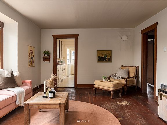 4th image of 419 Union Avenue