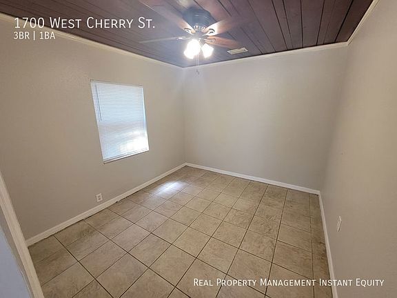 4th image of 1700 W Cherry St