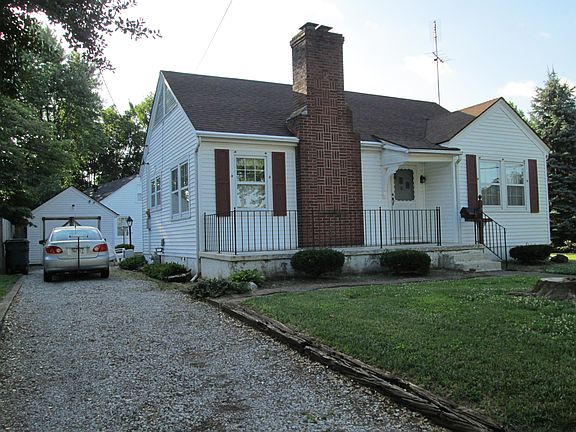 4th image of 1813 Lewis Ln
