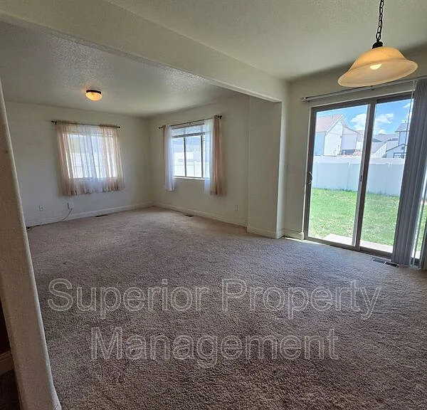 3921 Gunsmoke Rd — Photo 6