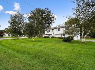 24 Timber Ln, Newington, CT 06111