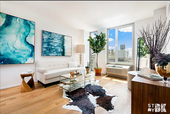 172 Montague Street #12S