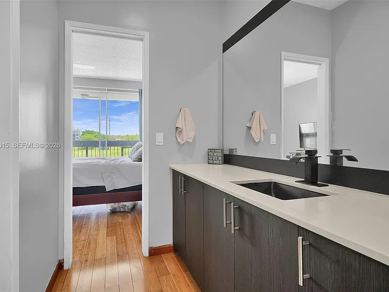 9177 Fontainebleau Blvd #3 — Photo 23