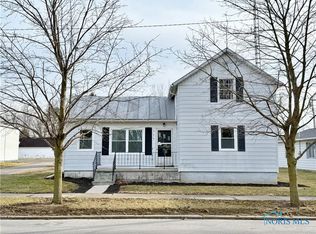 206 W Saffell Ave, Sycamore, OH 44882