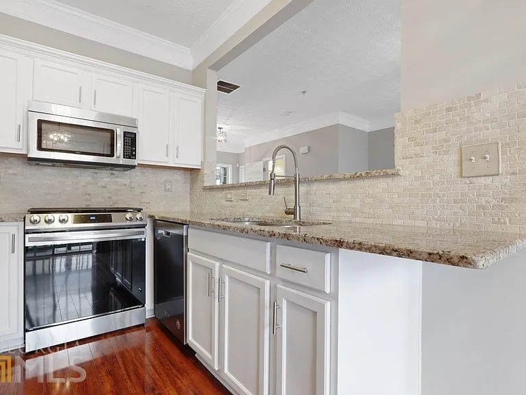 512 Blossom Way — Photo 11