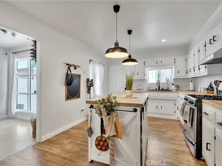 6514 Coldwater Canyon Ave — Photo 9