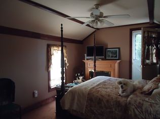 1055 Springbrook Ave, Moosic, PA 18507