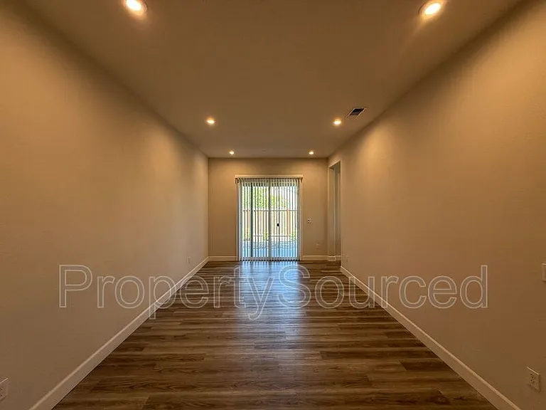 614 Madrone St — Photo 36