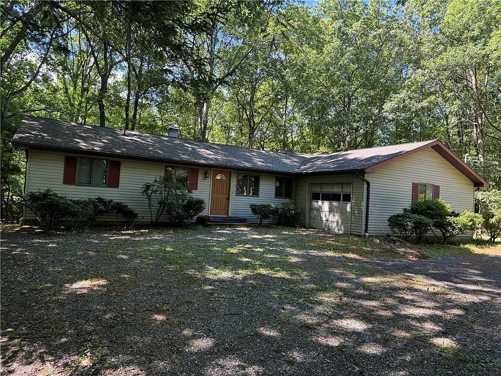 189 El Do Lake Dr, Kunkletown, PA 18058 Zillow