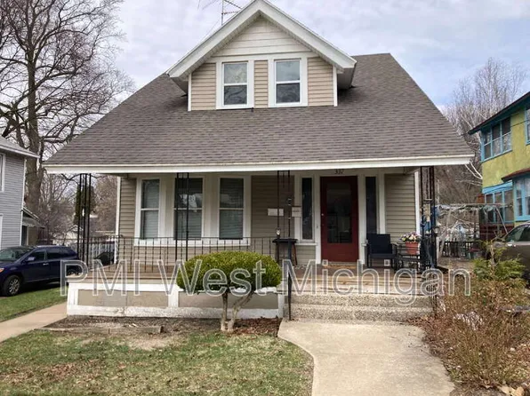 337 Cedar St NE, Grand Rapids, MI 49503