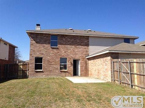 2nd image of 1108 Bumble Bee Dr