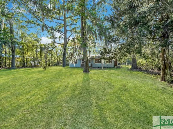 5827 Beverly Street, Savannah, GA 31405