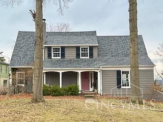 1st image of 3817 Davenant Ave