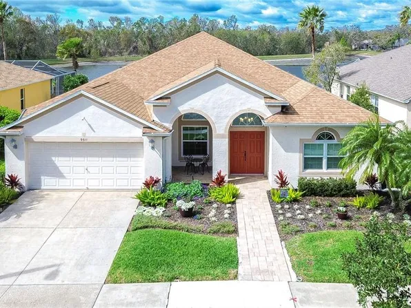 9511 Laurel Ledge Dr, Riverview, FL 33569