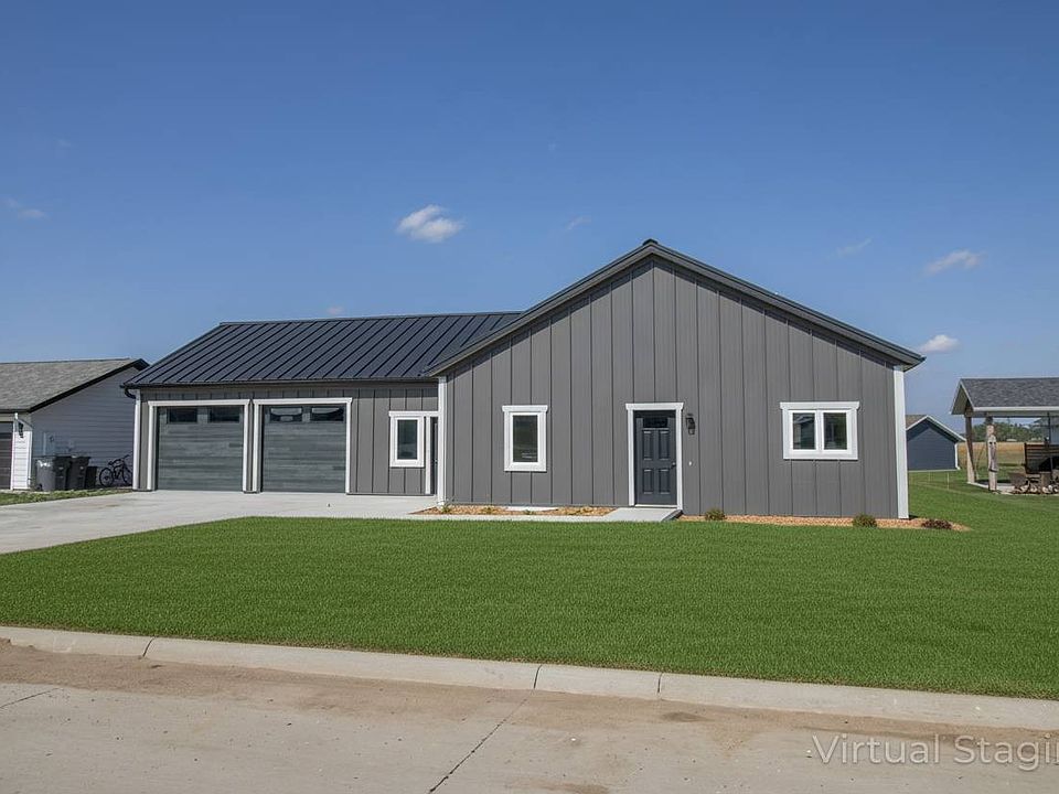 1st image of 2629 Warren Cir