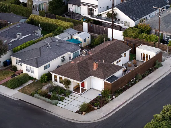 2432 Cloy Ave, Venice, CA 90291