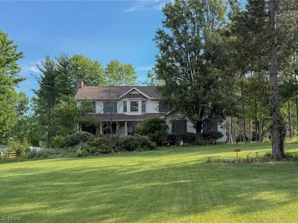 2919 Pine Trails Cir, Hudson, OH 44236