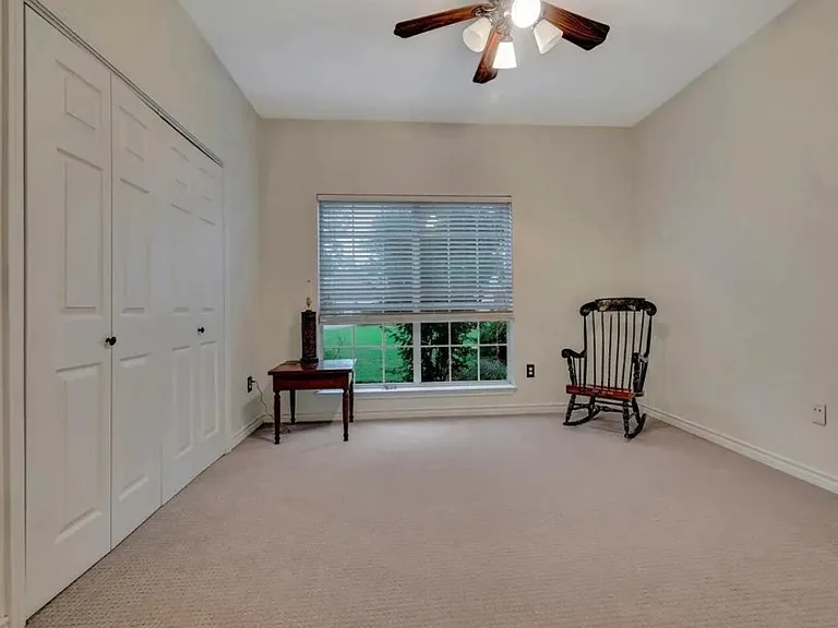 206 Cascade Ct — Photo 8