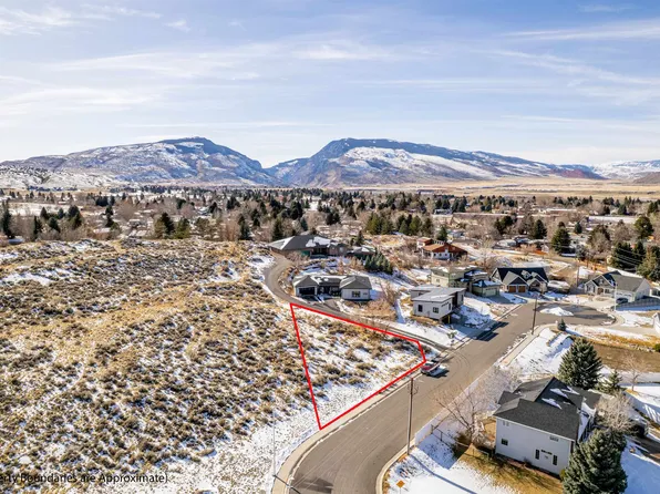 1332 Huff n' Puff Ave #1, Cody, WY 82414