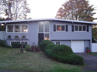 23217 26th Ave S, Des Moines, WA 98198