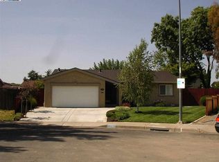 144 Diamond Dr, Livermore, CA 94550