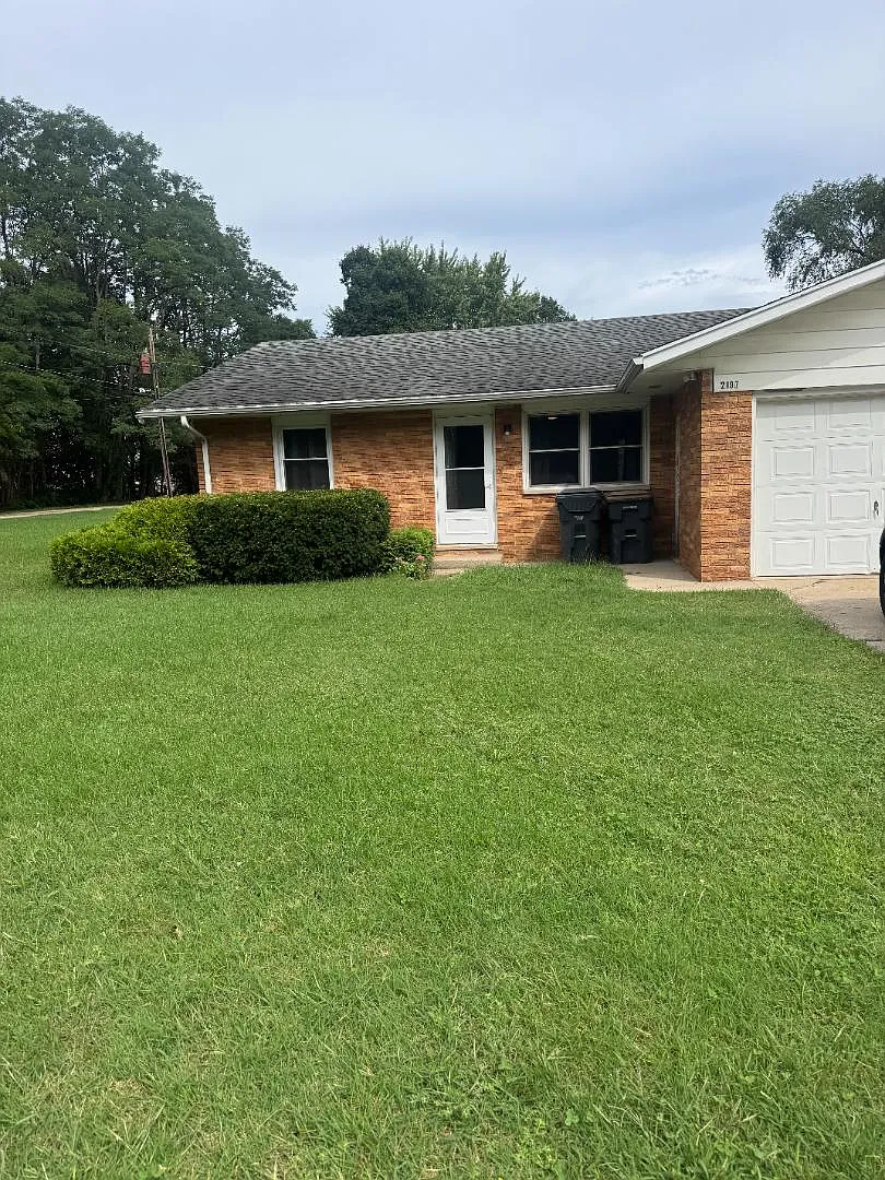 2197 W Glenlord Rd - 2197 W Glenlord — Photo 1