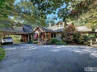 177 Mountain Shadows Rd, Highlands, NC 28741