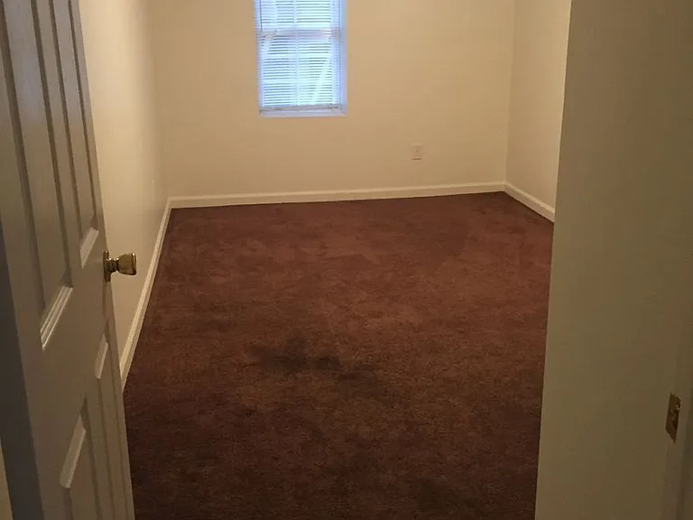 15-21 Beechurst Ave — Photo 6