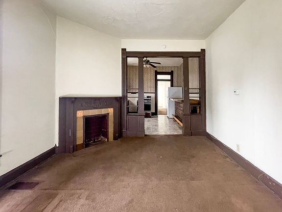 5th image of 826 W Ashland Ave #824
