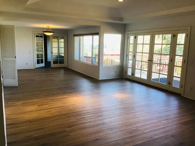 1021 Trueno Ave — Photo 8