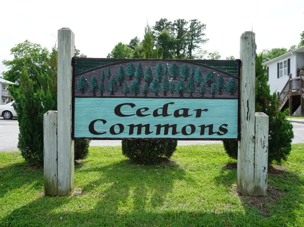 315 S Dudley St APT 16, Burgaw, NC 28425
