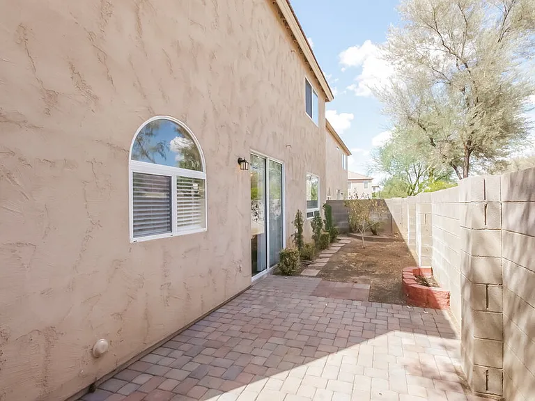 40549 N Brumana St — Photo 17