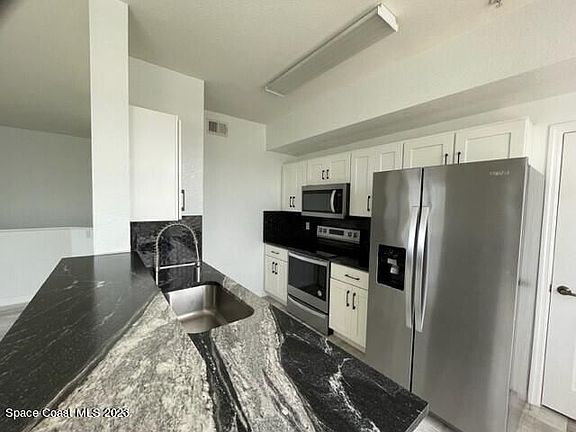 2nd image of 1776 Sophias Dr APT 202
