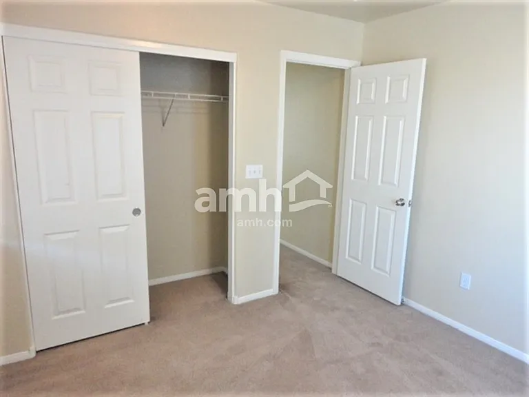 9952 Tittleton Ave — Photo 16