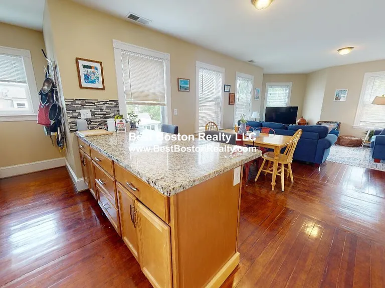 47 Wareham St — Photo 7