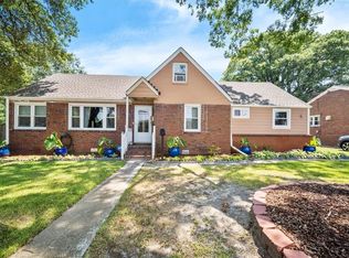 2301 Rodgers St, Chesapeake, VA 23324