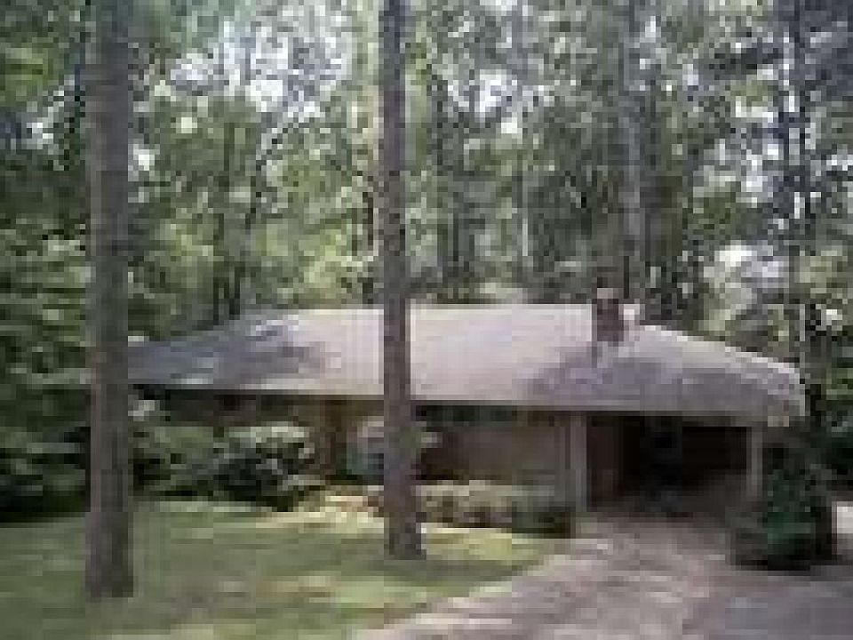 2nd image of 310 Fortson Dr