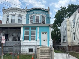3006 Mickle St, Camden, NJ 08105