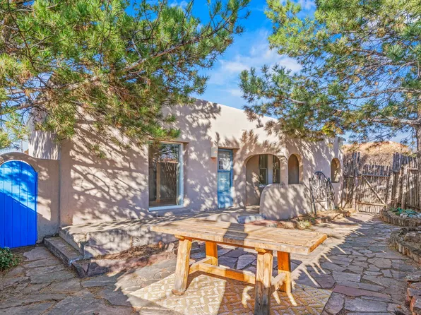 625 Don Felix St #A, Santa Fe, NM 87501