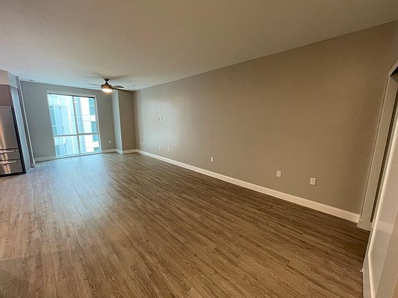2nd image of 551 W Date St #511