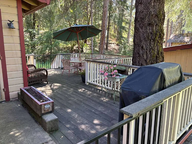 5030 Newtown Rd — Photo 3